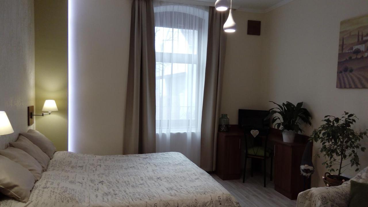 Diana Apartmanhaz Кестхей Екстер'єр фото
